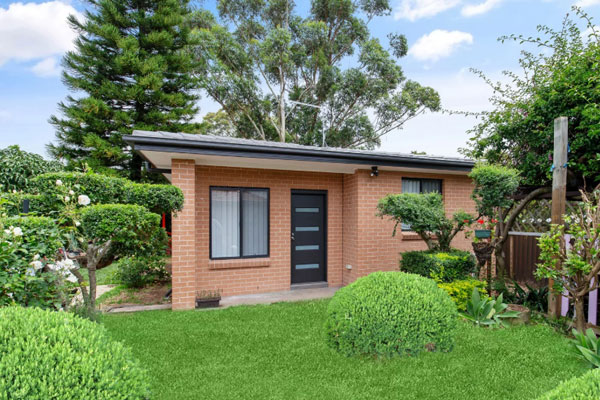 Tulip St, Greystanes